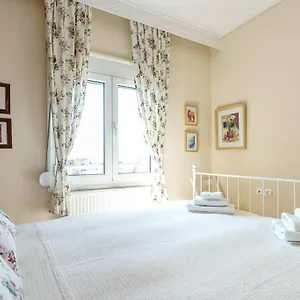 Daire House Of The Rising Sun, Selanik